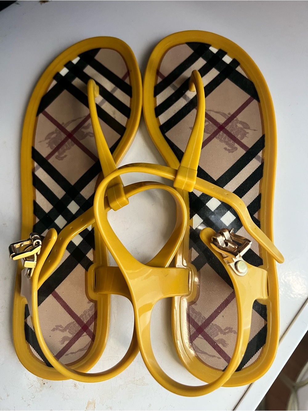 Burberry sandals